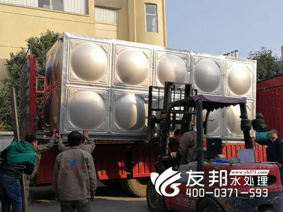 方城2噸雙級純凈水5+20噸水箱.jpg